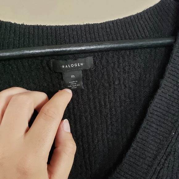 Halogen cozy v neck tunic sweater in black M - Picture 3 of 7